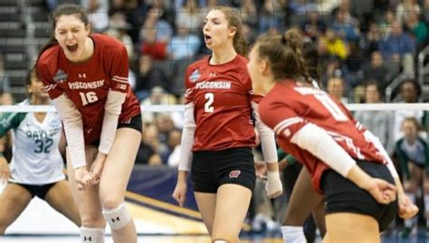 wisconsin volleyball team uncencored|Private photos of UW volleyball players shared